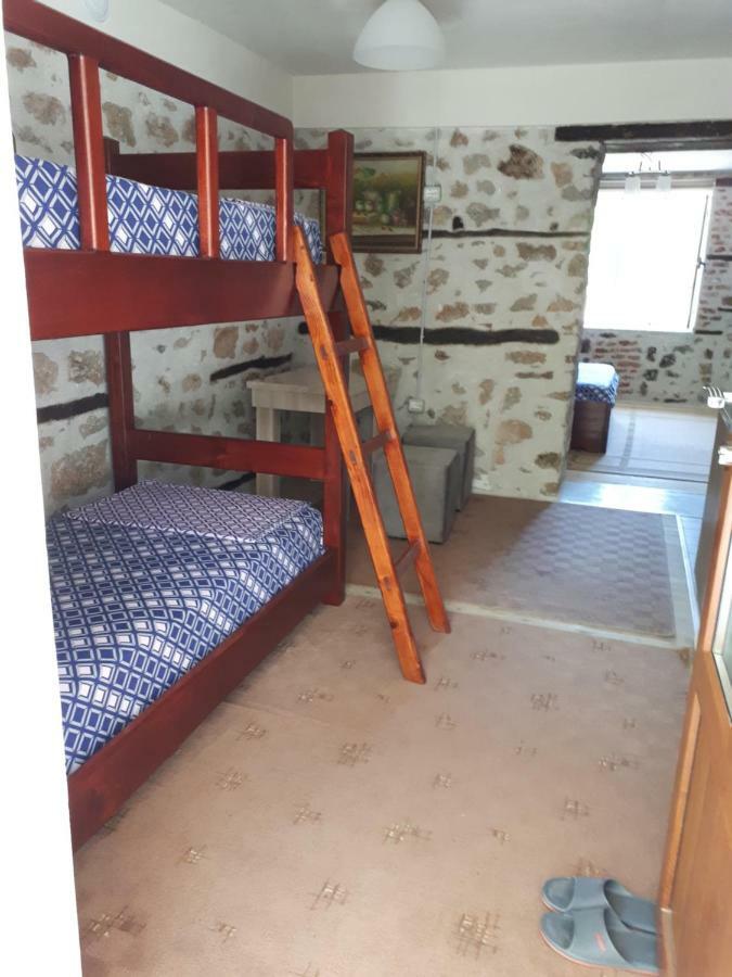 Bona'S Home Tushemisht Dış mekan fotoğraf