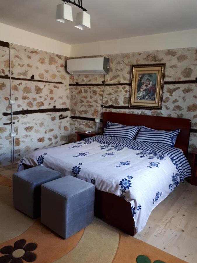Bona'S Home Tushemisht Dış mekan fotoğraf
